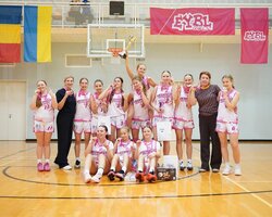 Нововолинські Ведмеді виграли перший етап EYBL Girls U14 в Естонії