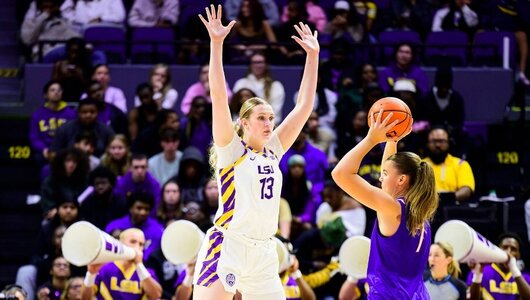 Українки за кордоном: Коваль оформила перший дабл-дабл сезону, Путра набрала 6 очок в NCAA