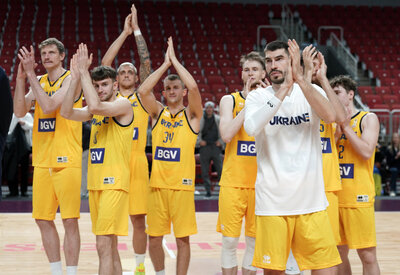 За кулісами двох перемог: влог зі збірної України