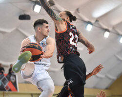 Харківські Соколи обіграли Кривбас, камбек Ніко-Баскета в матчі з Мавпами: хайлайти Суперліги Favbet 5 грудня