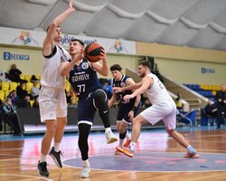 Харківські Соколи у Черкасах виграли у Ніко-Баскета: фотогалерея