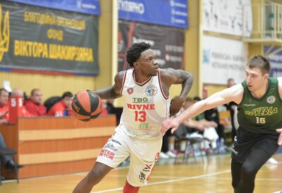 Рівне в результативному матчі обіграло Прикарпаття-Говерлу: фотогалерея