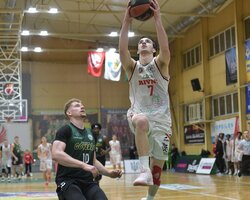 Київ-Баскет вирвав перемогу у Старого Луцька, Рівне розгромило Говерлу: хайлайти матчів Суперліги Favbet 6 грудня