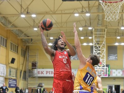 Рівне вирвало домашню перемогу у Старого Луцька: фотогалерея