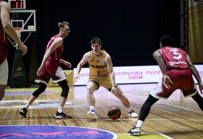 Харківські Соколи та Київ-Баскет стартували з перемоги: відео хайлайтів Кубка України 11 грудня