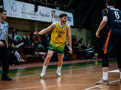 Прикарпаття-Говерла перемогла Черкаські Мавпи: фотогалерея матчу