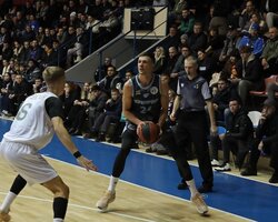 Дніпро впевнено переміг Ніко-Баскет в Миколаєві 