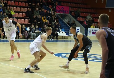 Розгромна перемога Дніпра в Миколаєві: фотогалерея