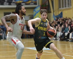 Київ-Баскет зрівнявся з Соколами, Ніко-Баскет поза зоною плейоф: турнірна таблиця Суперліги Favbet