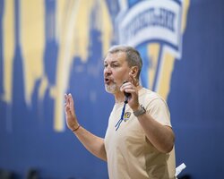 Віталій Черній: Хочу, щоб гравчинь Будівельника у збірних різного віку було більше