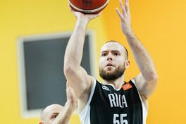 Українці за кордоном: Ткаченко дебютував в Хорватії, Сидоров набрав 15 очок у ЛЕБЛ