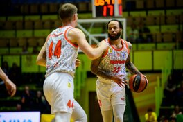 Новорічні хайлайти: топ-10 передач першої половини сезону Суперліги