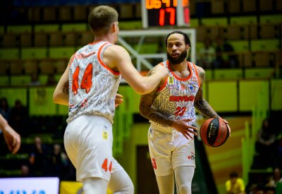 Новорічні хайлайти: топ-10 передач першої половини сезону Суперліги