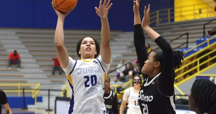 Українки за кордоном: Діке провела яскравий матч у NCAA, Путра набрала 4 очка