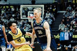 Українці за кордоном: результативні ігри Пустового та Липового, Близнюк майже оформив трипл-дабл