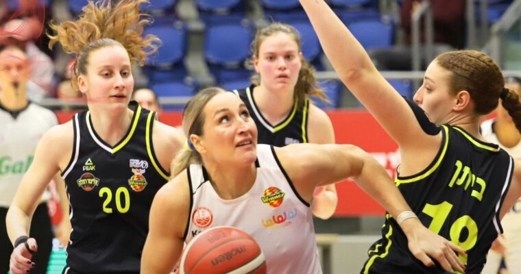 Українки за кордоном: у Діке дабл-дабл у NCAA, Юркевічус набрала 6 очок в Ізраїлі