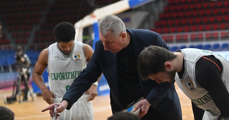 Запоріжжя вдома поступився Прикарпаття-Говерлі: відео коментарів