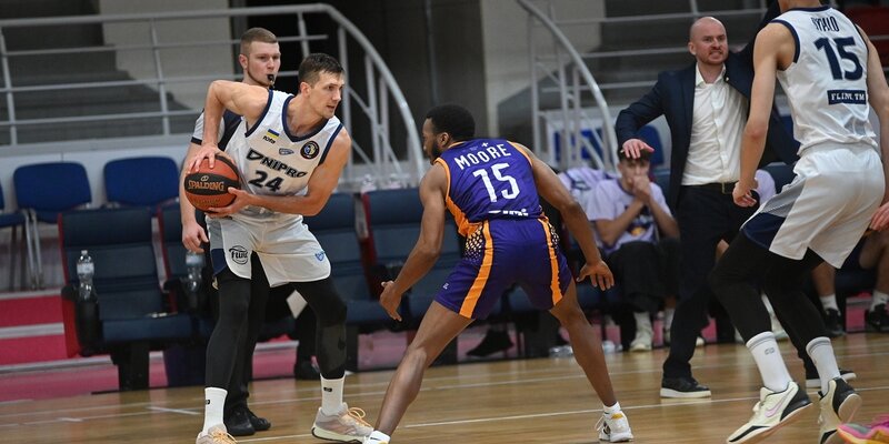 Говерла набрала 100 очок в матчі з Запоріжжям, Соколи обіграли Рівне: хайлайти Суперліги 10 січня