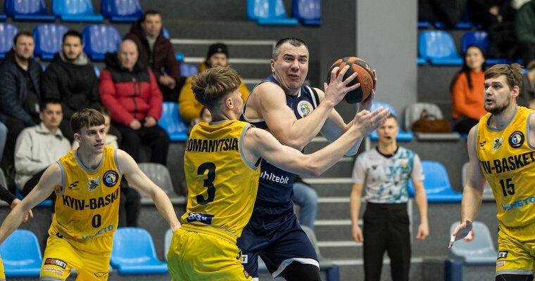 Харківські Соколи перемогли Київ-Баскет у центральному матчі туру 