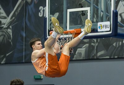 Яскраві фото дев'ятого туру Суперліги GGBET