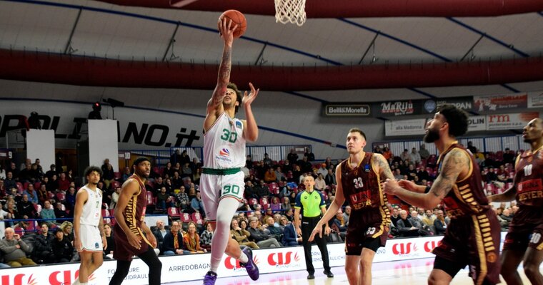 Українці за кордоном: Санон набрав 12 очок у Єврокубку, Ковляр зіграв проти свого минулого клубу 