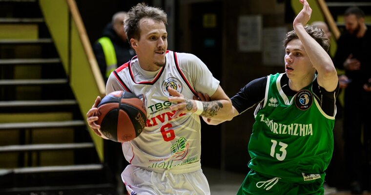 Рівне обіграло Запоріжжя і обійшло його в турнірній таблиці