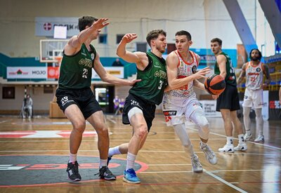 Перемога Кривбаса в матчі проти Прикарпаття-Говерли: фотогалерея