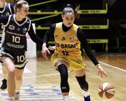 Жіноча Суперліга: відеотрансляція матчів 26 січня