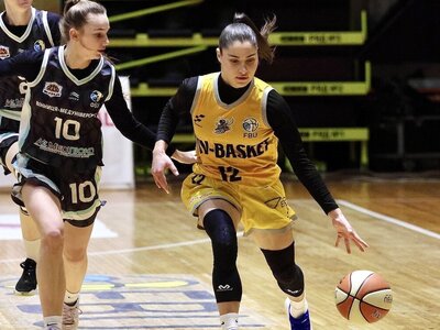 Жіноча Суперліга: відеотрансляція матчів 26 січня