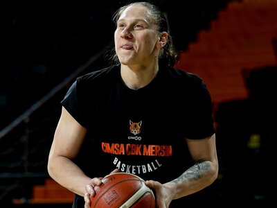 Українки за кордоном: Ягуповій не вистачило одного підбирання до дабл-даблу