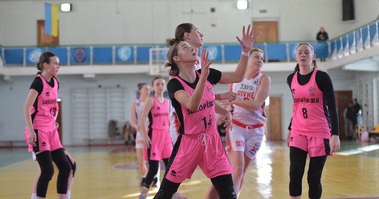 Жіноча Вища ліга: відеотрансляція матчів 31 січня