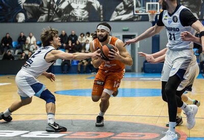 Дніпро обіграв Черкаські Мавпи, Кривбас здолав Київ-Баскет: хайлайти Суперліги GGBET 31 січня