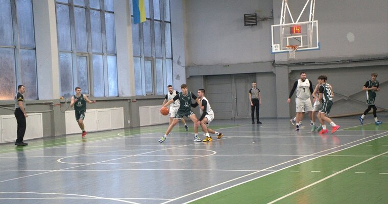 Вища ліга: Хмельницький вдруге обіграв ДіДіБао, ЧОДЮСШ-CHEBASKET програв Freedom UA