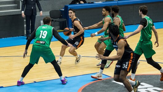 Запоріжжя та Черкаські Мавпи не дограли матч через повітряну тривогу