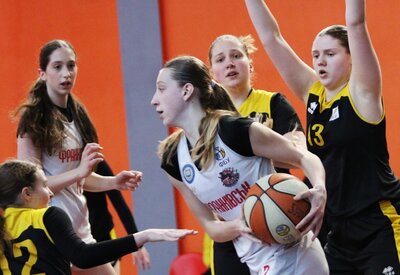 ВЮБЛ серед дівчат 2009 року: Франківськ-ОДЮСШ-ДЮСШ№2 залишився непереможним після домашнього туру