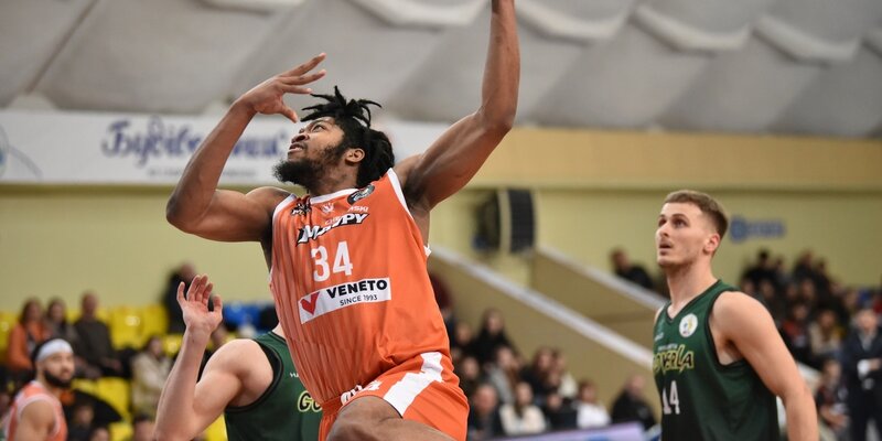 Харківські Соколи обіграли Старий Луцьк, Черкаські Мавпи здолали Прикарпаття-Говерлу: хайлайти Суперліги GGBET 13 лютого