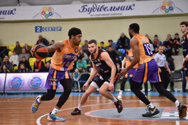 Черкаські Мавпи вдома поступилися Старому Луцьку: фотогалерея матчу