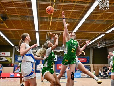 Українки за кордоном: Уро-Ніле зіграла 37 хвилин у Швейцарії, у Кулєши дабл-дабл в Австрії