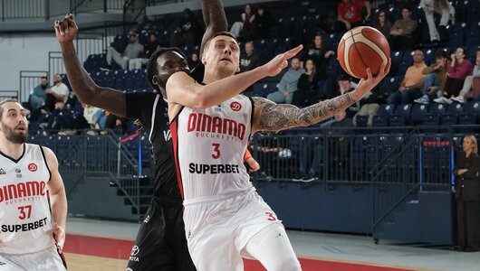 Українці за кордоном: Бобров набрав 5 очок проти команди Єврокубку