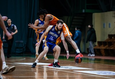 Старий Луцьк вдруге поспіль переміг Мавпи: фотогалерея