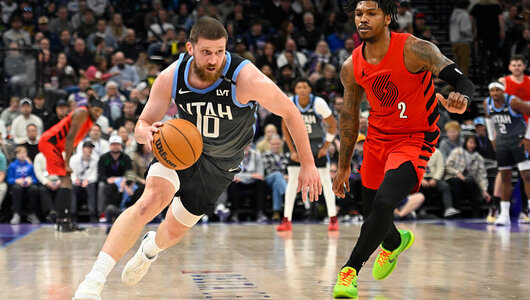 Українці за кордоном: Михайлюк зіграв 10 хвилин проти Х'юстона 