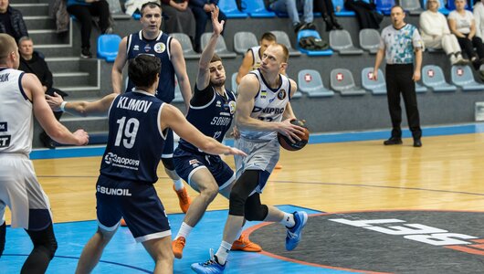 Черкаські Мавпи обіграли Запоріжжя, Дніпро розгромив Соколів: хайлайти догравання матчів Суперліги GGBET 28 лютого