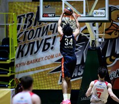 Харківські Соколи обіграли Київ-Баскет, Мавпи та Рівне зіграли овертайм: хайлайти Суперліги GGBET 6 березня