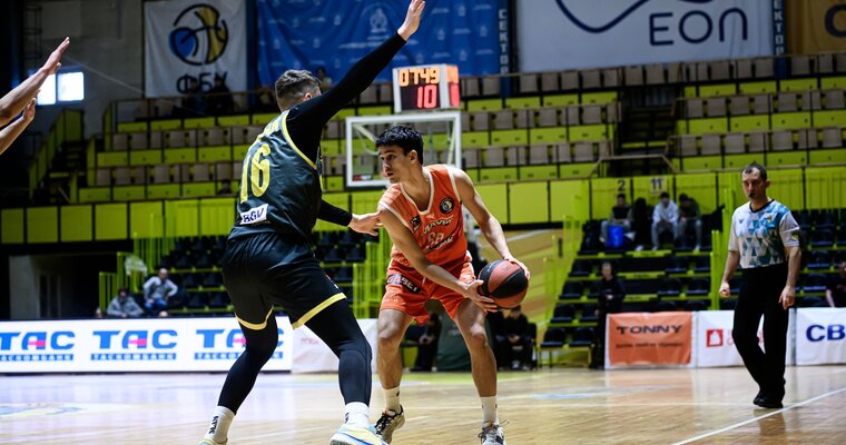 Черкаські Мавпи зробили камбек та перемогли Київ-Баскет у столиці