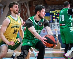 Прикарпаття-Говерла обіграла Запоріжжя: фотогалерея