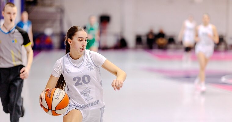 Жіноча Вища ліга: відеотрансляція матчів 9 березня