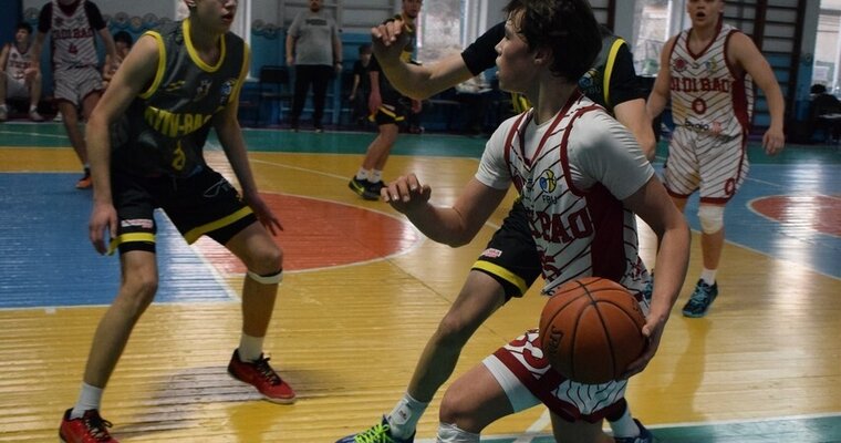 ВЮБЛ серед юнаків 2009 року: Кам'янець-Подільський прийняв матчі третього етапу