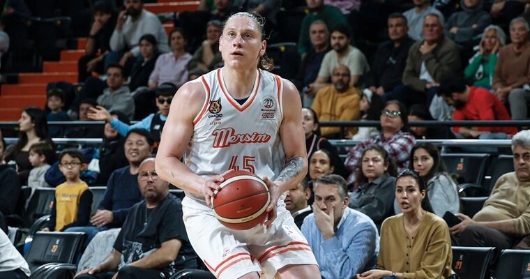 Українки за кордоном: Ягупова набрала 7 очок у Туреччині, команда Путри вийшла в третій раунд Березневого шаленства