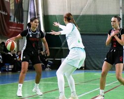 Франківськ-Прикарпаття виграв у ІнтерХіма домашній матч плейоф Суперліги