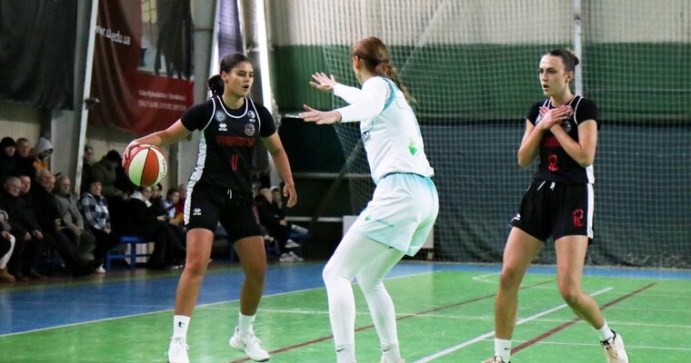 Франківськ-Прикарпаття виграв у ІнтерХіма домашній матч плейоф Суперліги